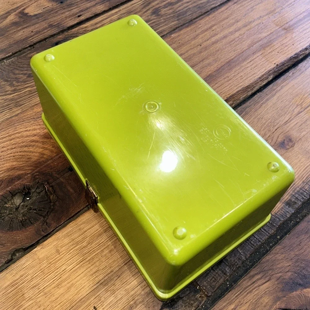 Vintage 70s Wilson Wil-hold Sewing Box Avocado Green W/ Button & Accessory Tray